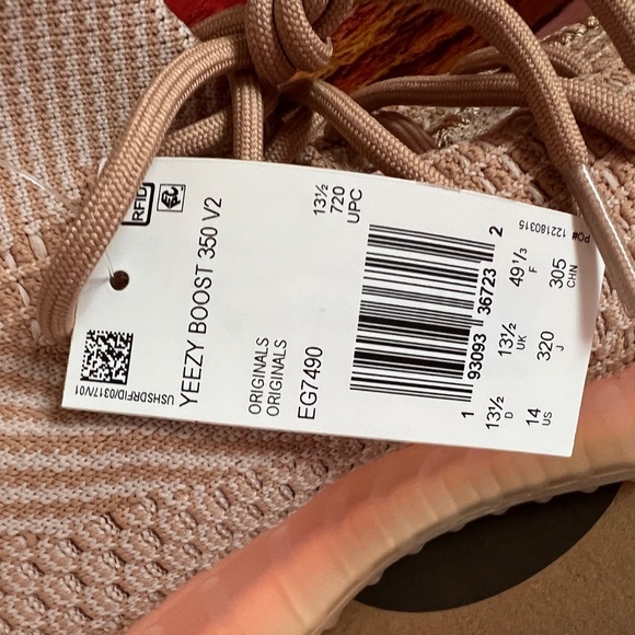 Adidas Yeezy Boost 350, size Men’s 14 NWT - Picture 5 of 6